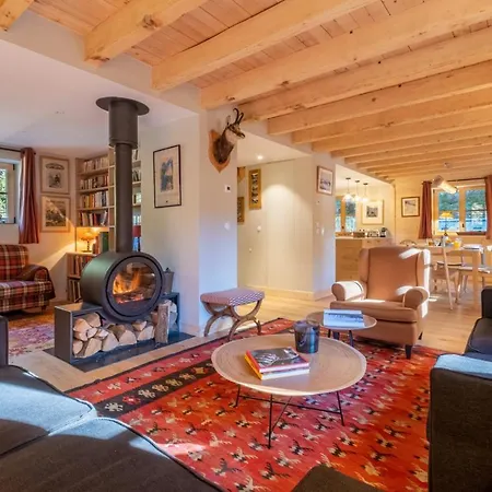 Superb Chalet With Balcony And Large Garden * Chamonix