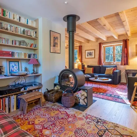 Superb Chalet With Balcony And Large Garden Chalet