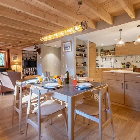 Superb Chalet With Balcony And Large Garden Chalet *